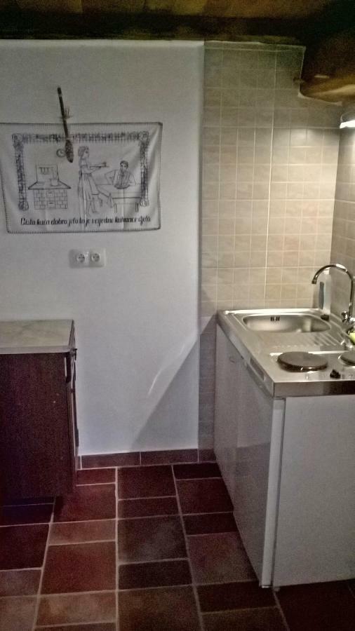 Stara Iža Apartment Selisce Sunjsko Bagian luar foto